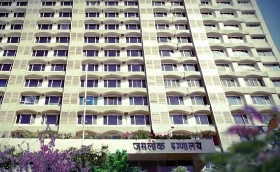 Jaslok Hospital Mumbai